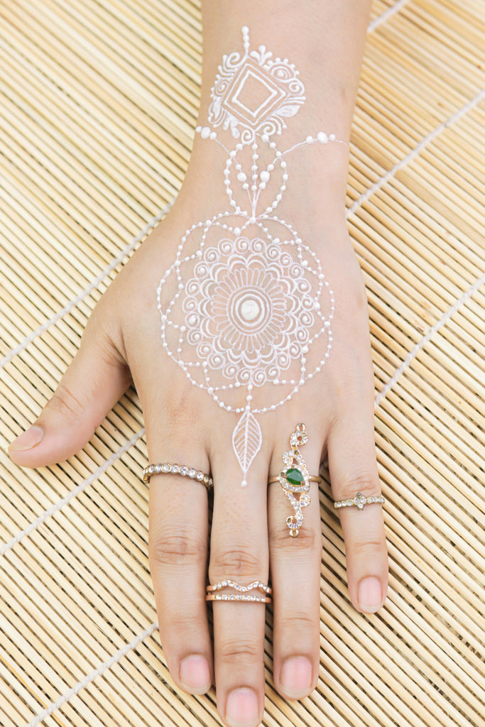 White Henna: The Elegant Alternative to Traditional Henna