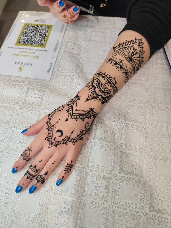 Book Online - Individual Hand Design